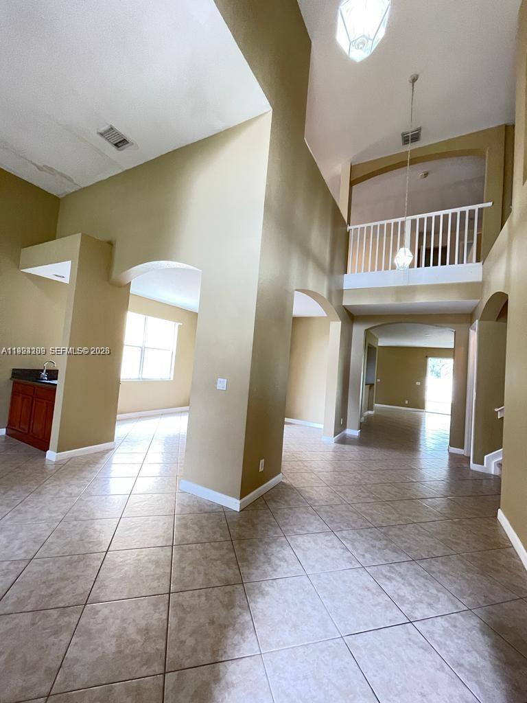 ISLES AT WESTON - Residential Lease