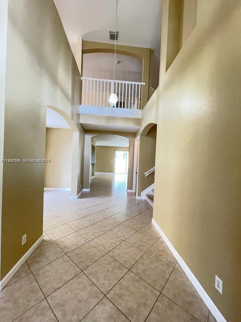 ISLES AT WESTON - Residential Lease