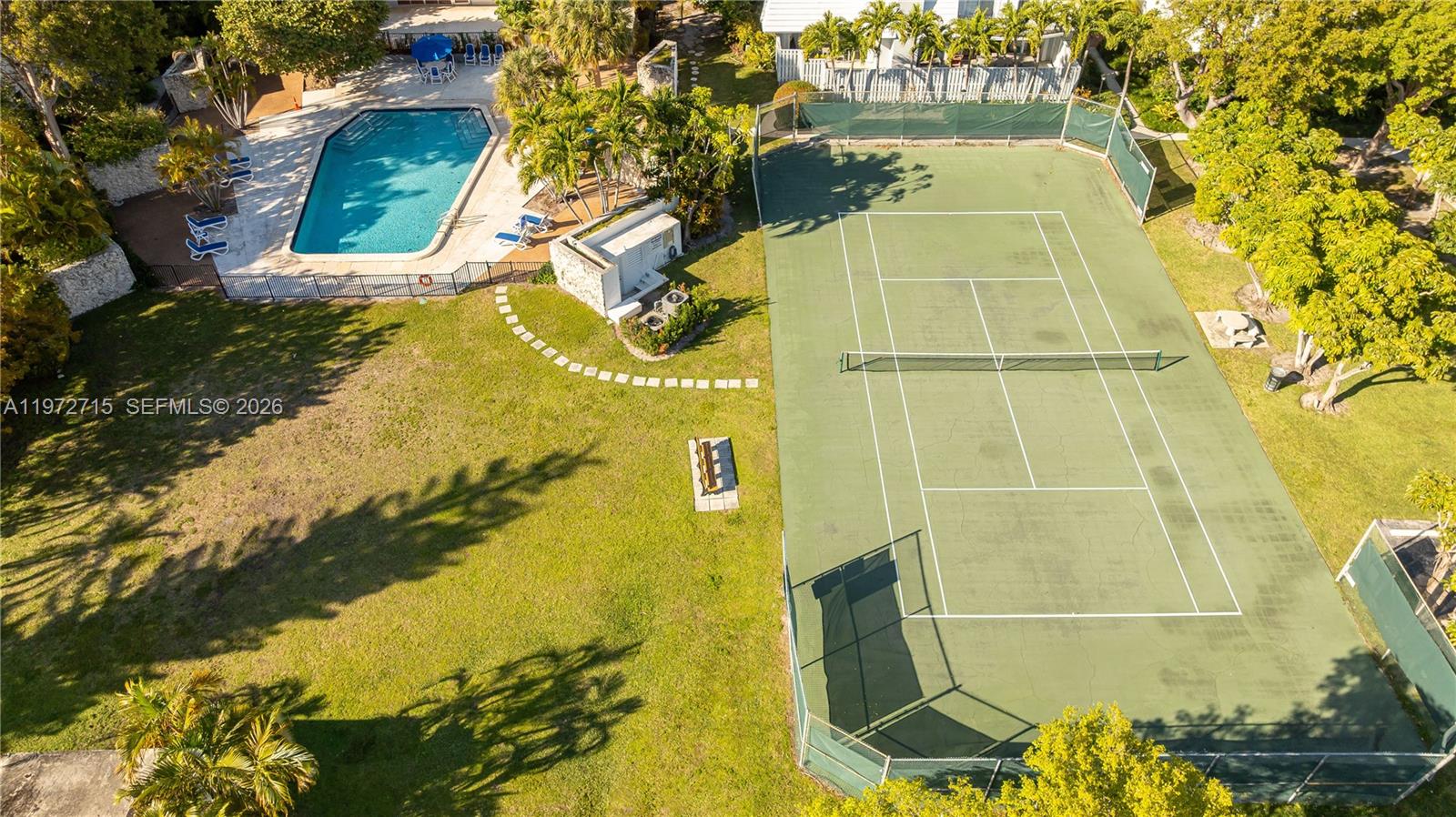 CAPE FLORIDA CLIB CONDO P - Residential