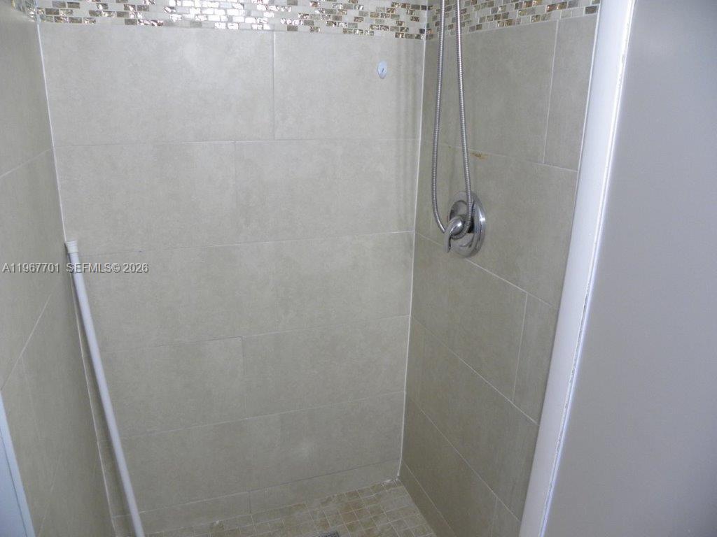 VIEW WEST CONDO PH I - Residential