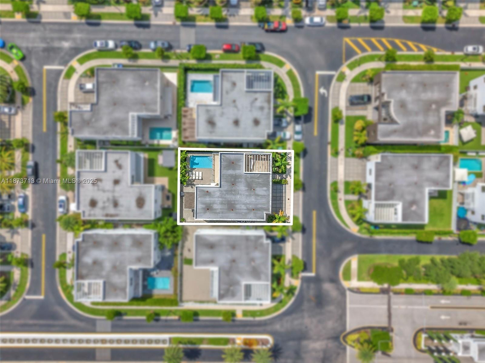 DORAL COMMONS RESIDENTIAL - Residential