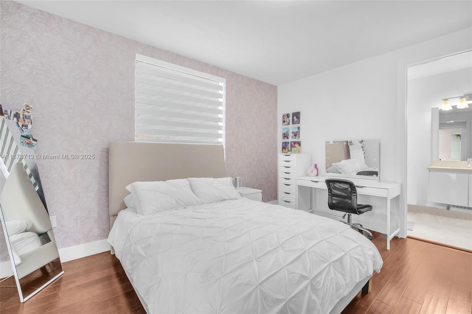 DORAL COMMONS RESIDENTIAL - Residential