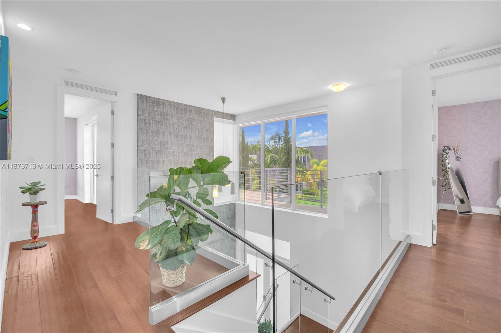 DORAL COMMONS RESIDENTIAL - Residential