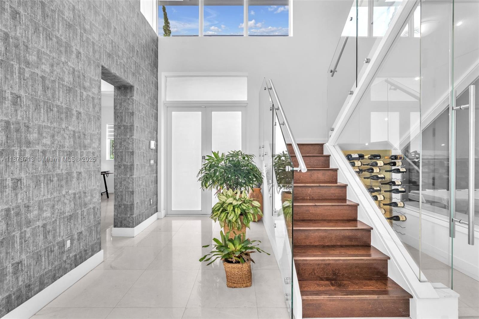 DORAL COMMONS RESIDENTIAL - Residential