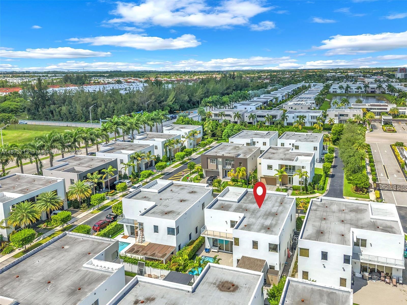 DORAL COMMONS RESIDENTIAL - Residential