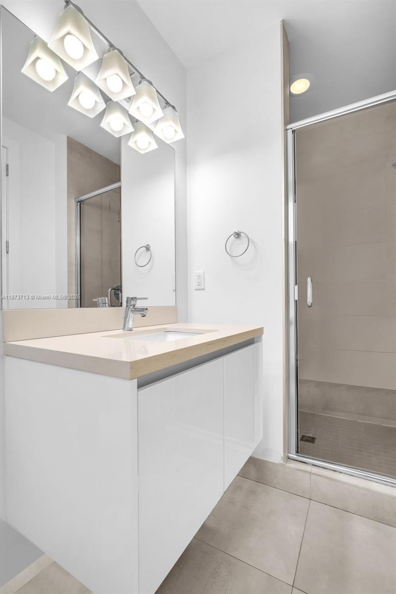 DORAL COMMONS RESIDENTIAL - Residential