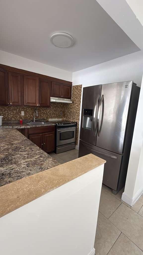 DORAL GARDENS II CONDO - Residential