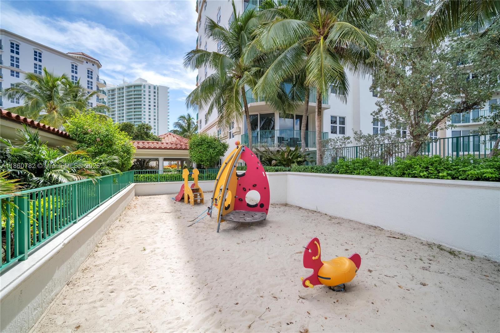 TURNBERRY VILLAGE SO TOWE - Residential