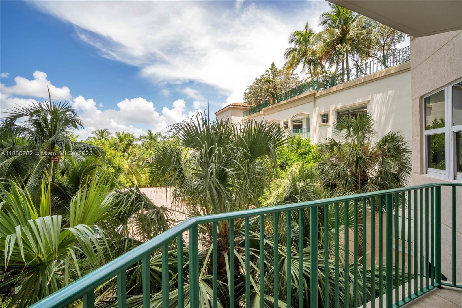 TURNBERRY VILLAGE SO TOWE - Residential