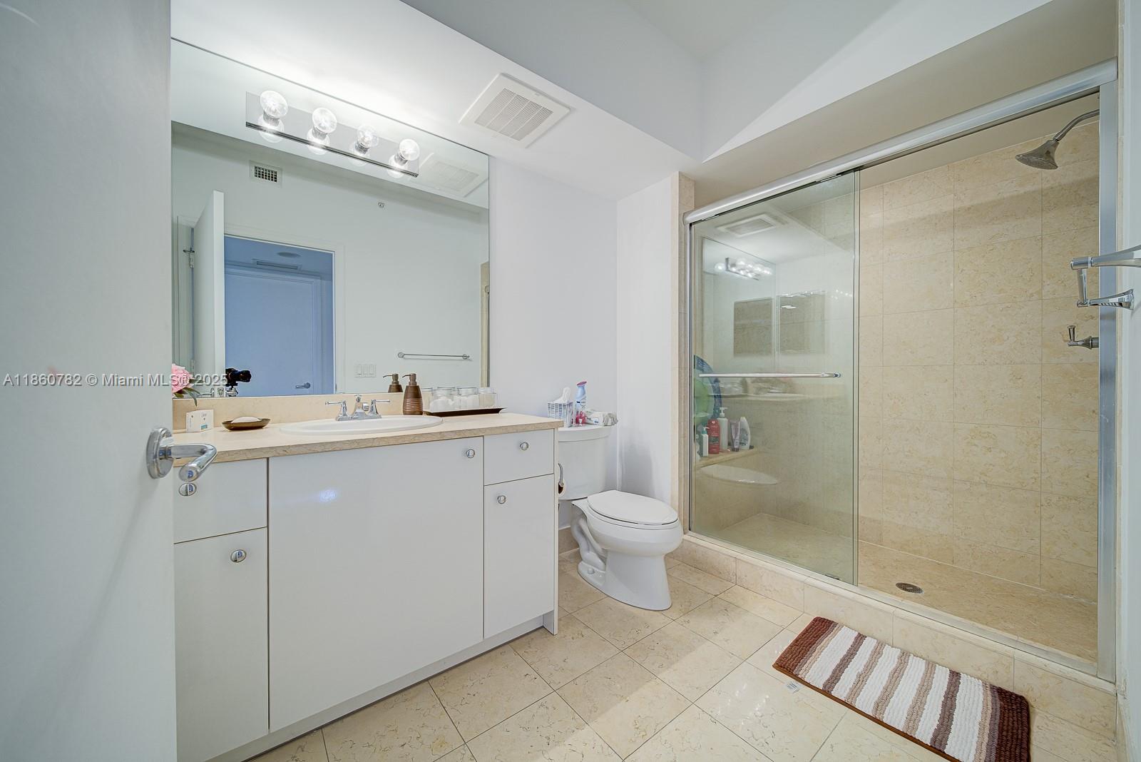 TURNBERRY VILLAGE SO TOWE - Residential