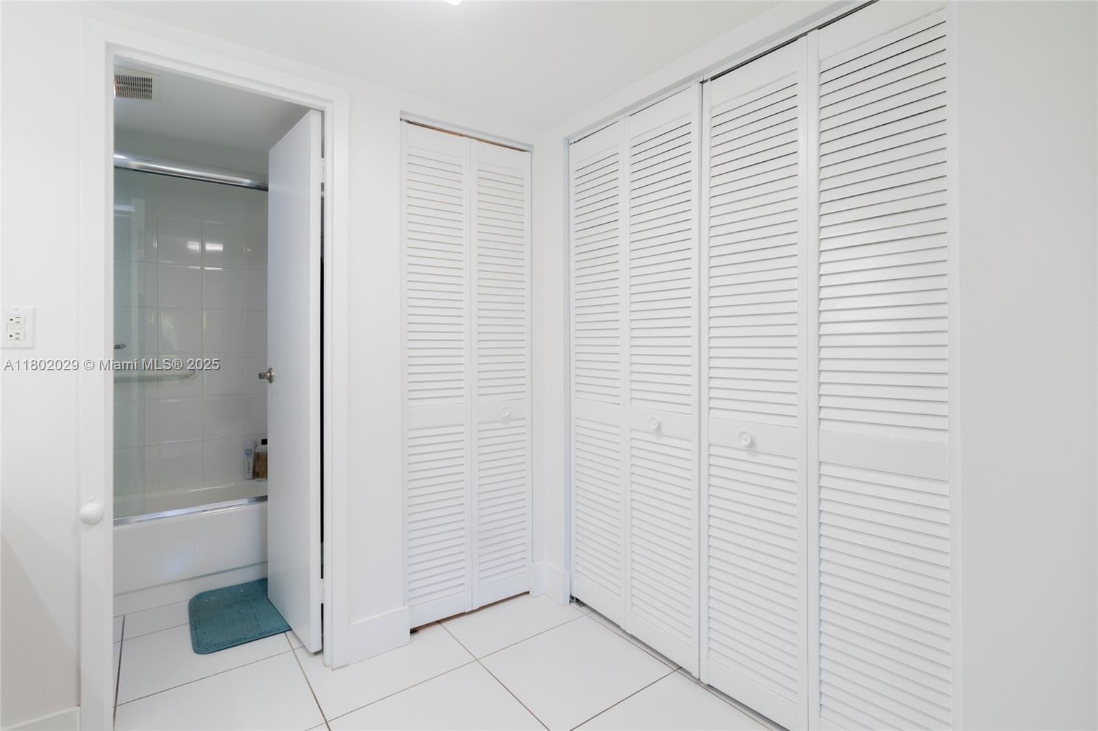 ARLEN HOUSE EAST CONDO - Residential