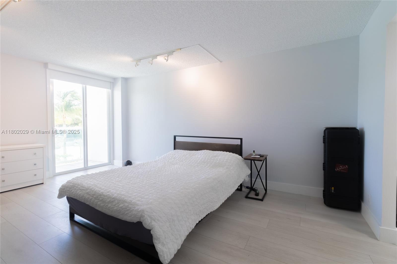 ARLEN HOUSE EAST CONDO - Residential