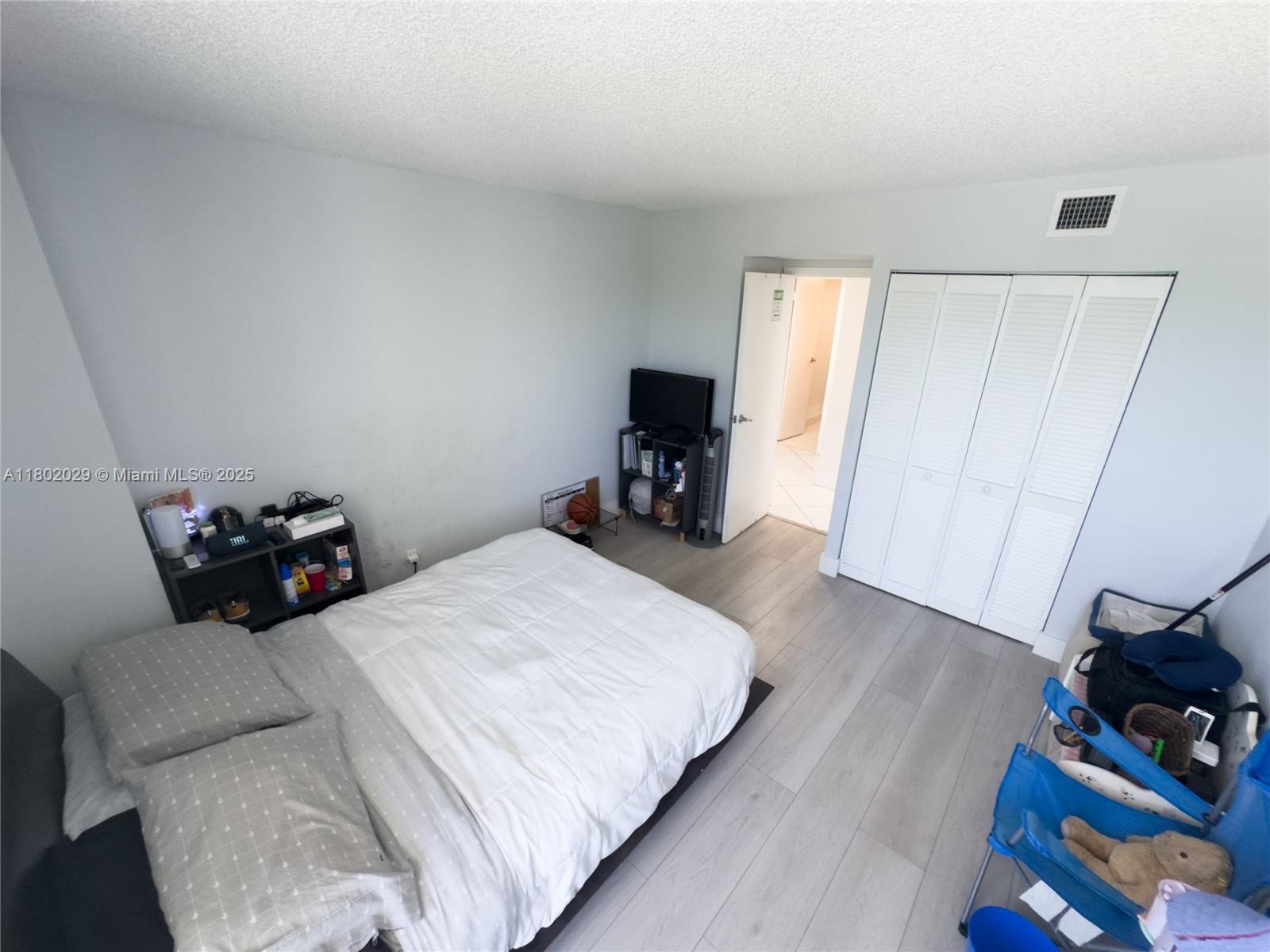 ARLEN HOUSE EAST CONDO - Residential