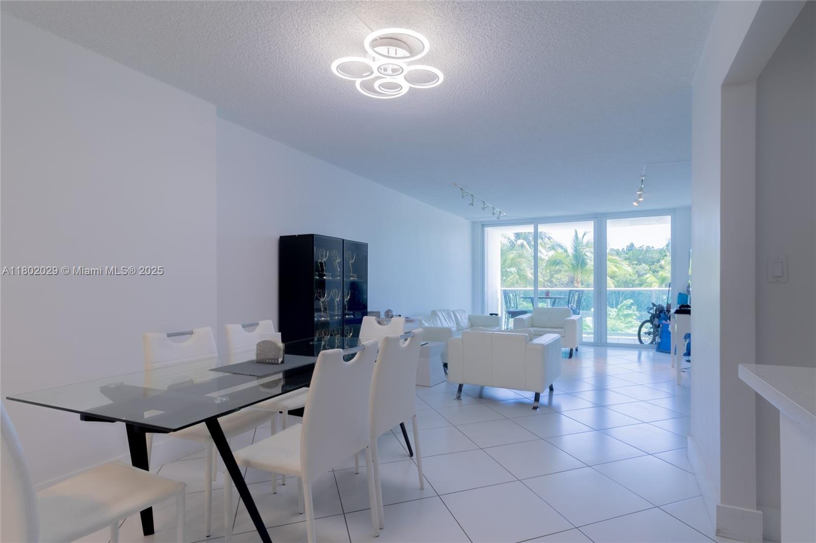ARLEN HOUSE EAST CONDO - Residential