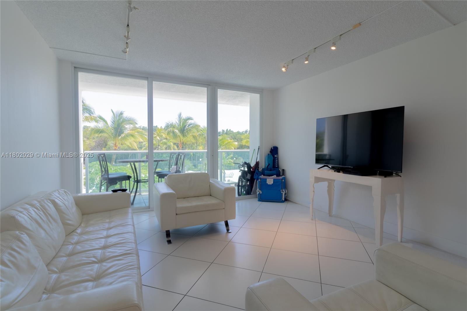 ARLEN HOUSE EAST CONDO - Residential