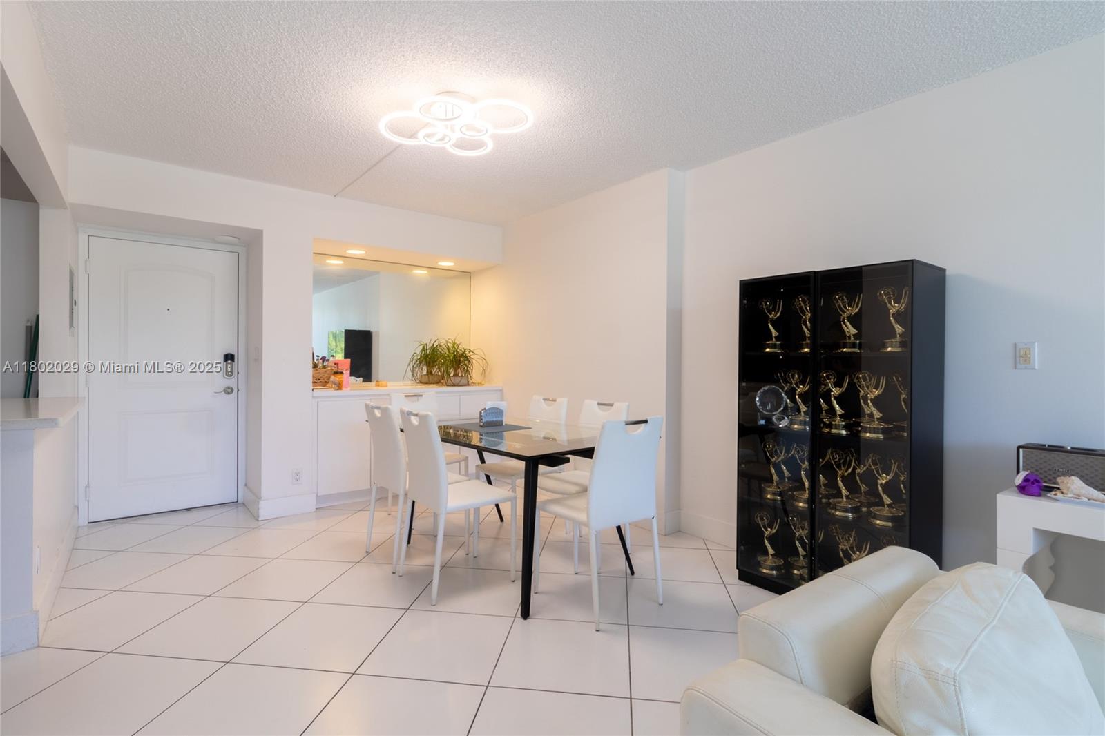 ARLEN HOUSE EAST CONDO - Residential