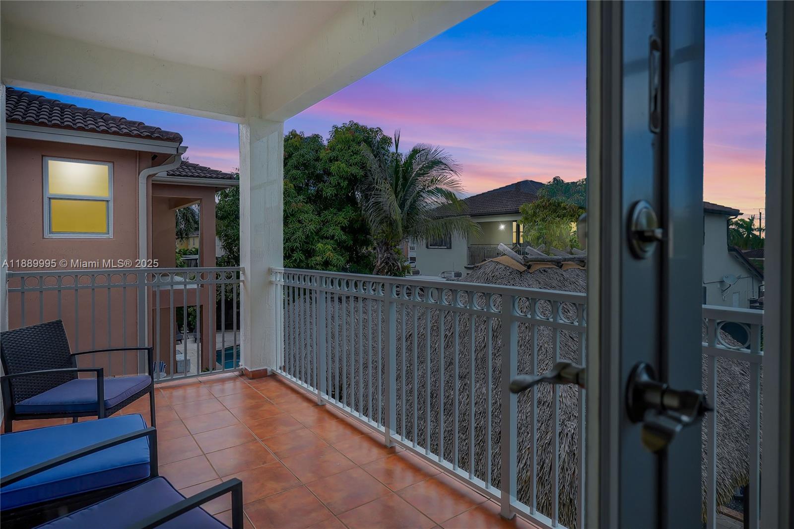 CENTURY GARDENS - Residential