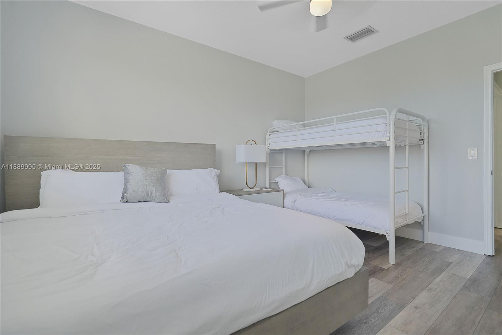 CENTURY GARDENS - Residential