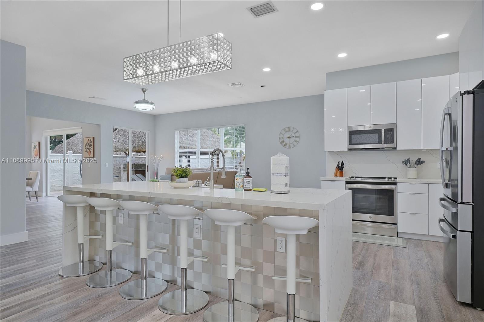 CENTURY GARDENS - Residential