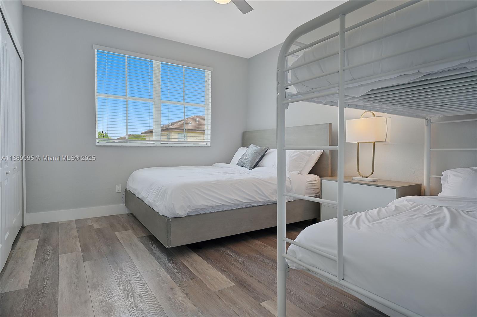 CENTURY GARDENS - Residential