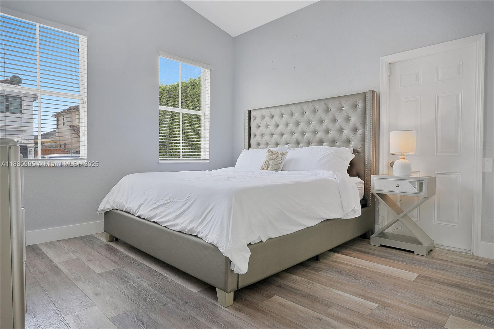 CENTURY GARDENS - Residential