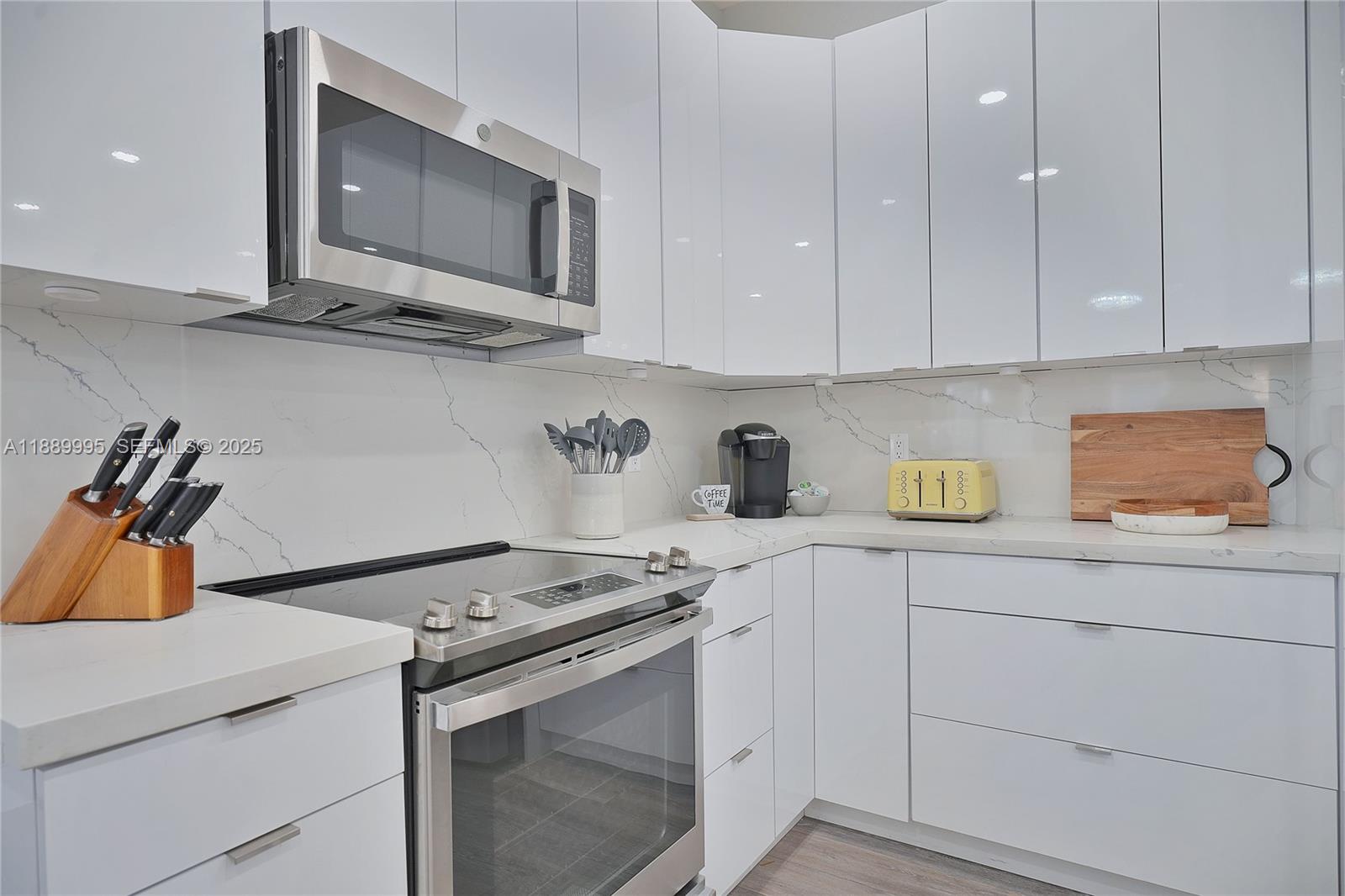 CENTURY GARDENS - Residential