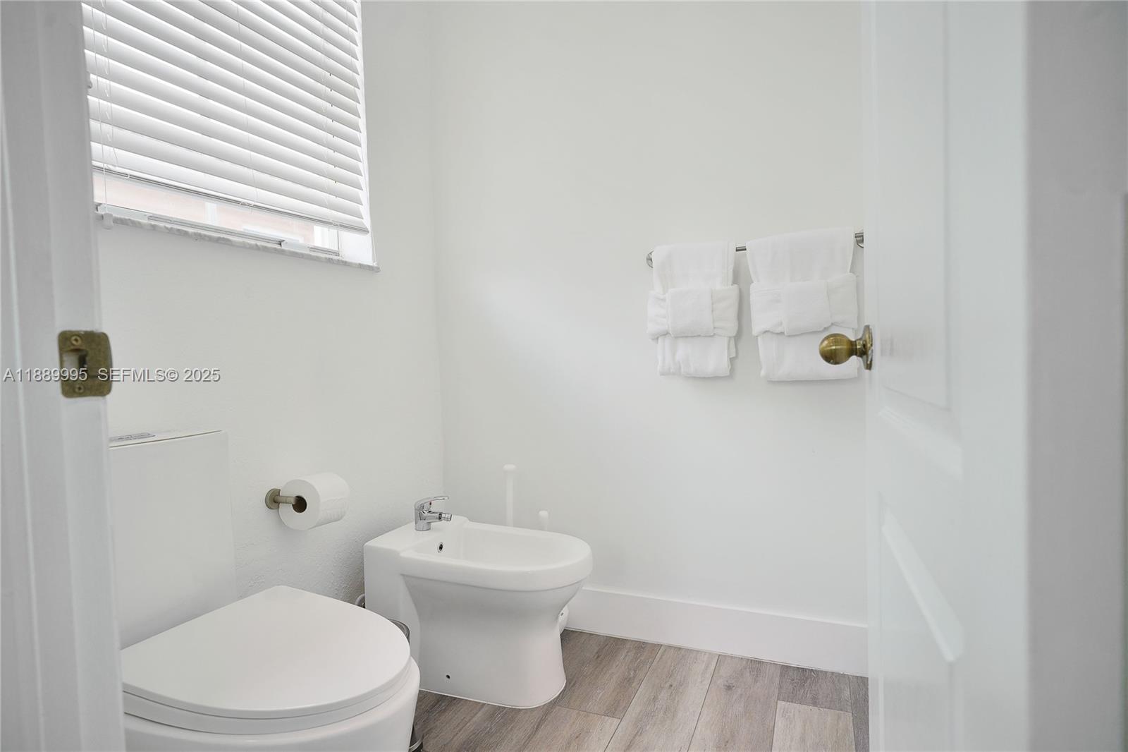 CENTURY GARDENS - Residential