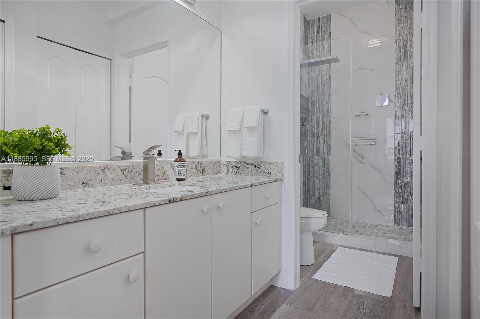 CENTURY GARDENS - Residential