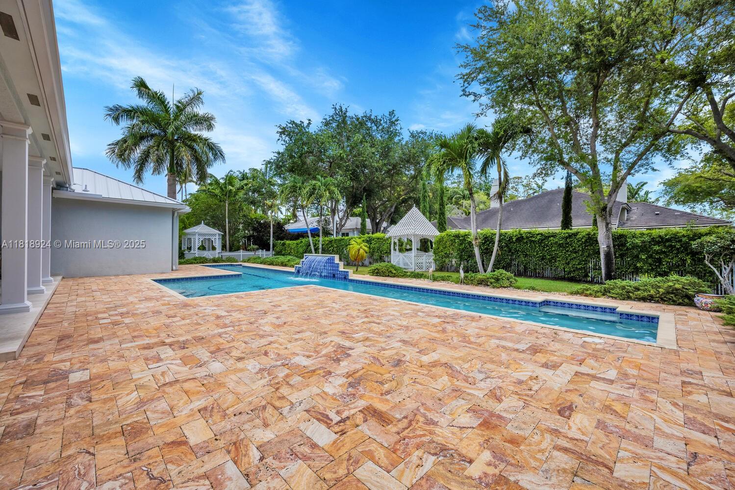 KAWAMA - Residential