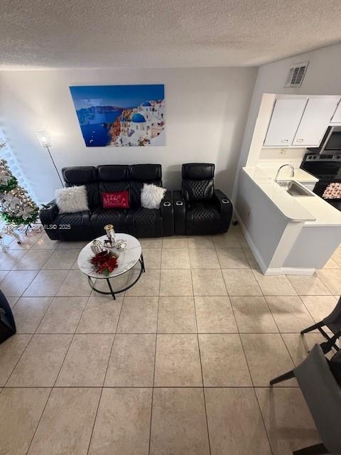 CORAL POINTE TOWNHOMES CO - Residential