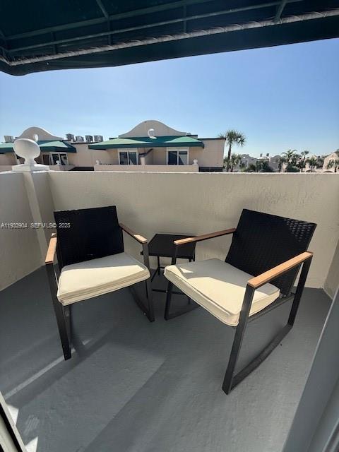 CORAL POINTE TOWNHOMES CO - Residential