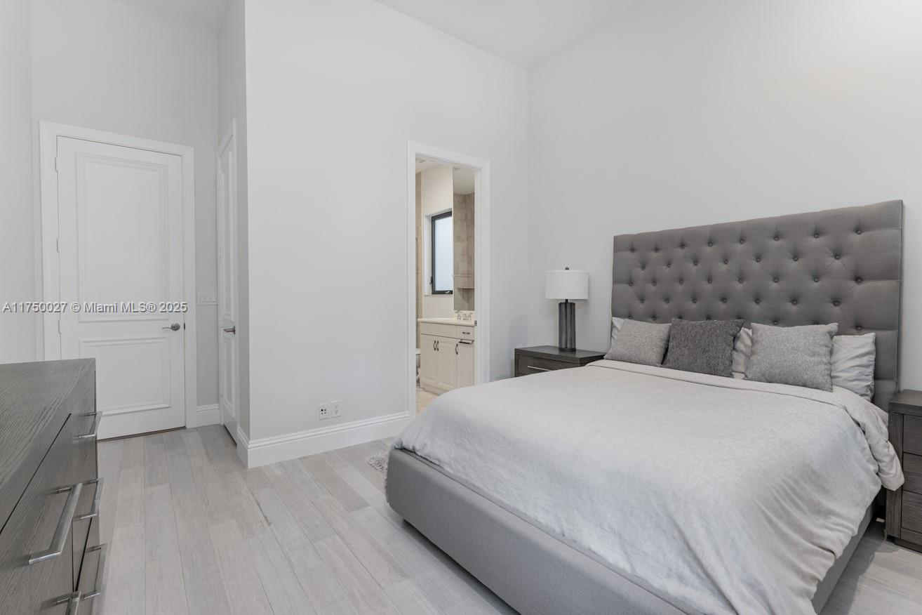 OAKS AT BOCA RATON 3 - Residential Lease