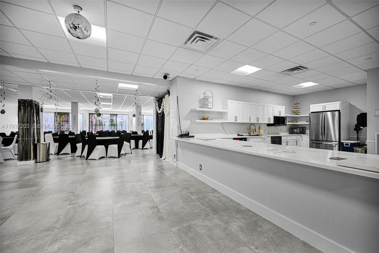 PARLIAMENT HOUSE CONDO - Residential