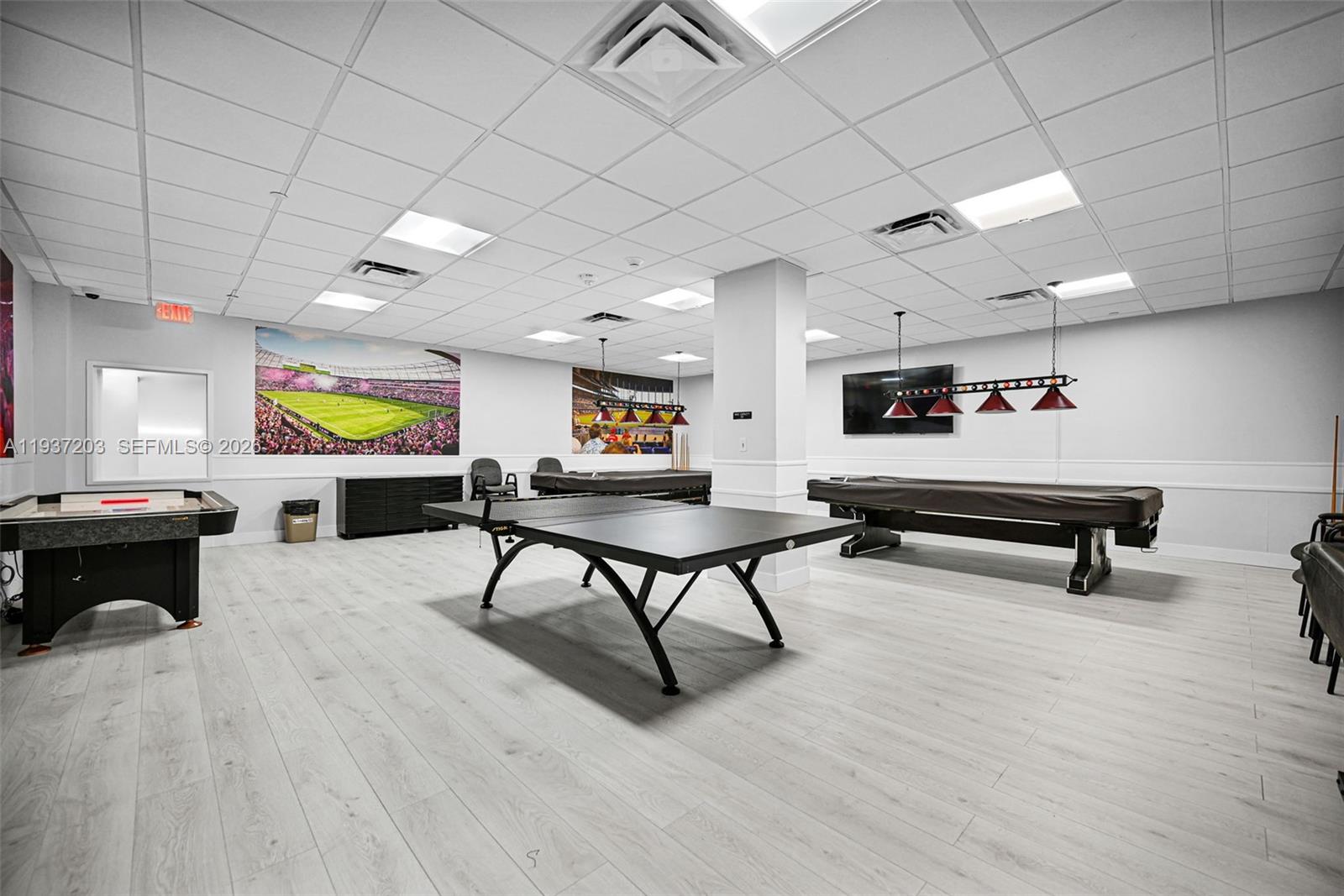 PARLIAMENT HOUSE CONDO - Residential