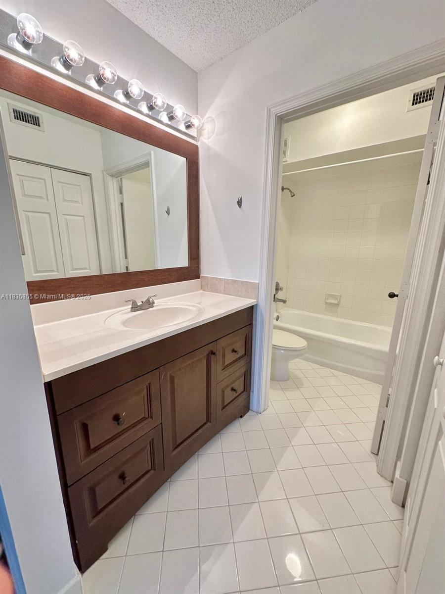 SAN SIMEON SECTORS 8 9 10 - Residential Lease