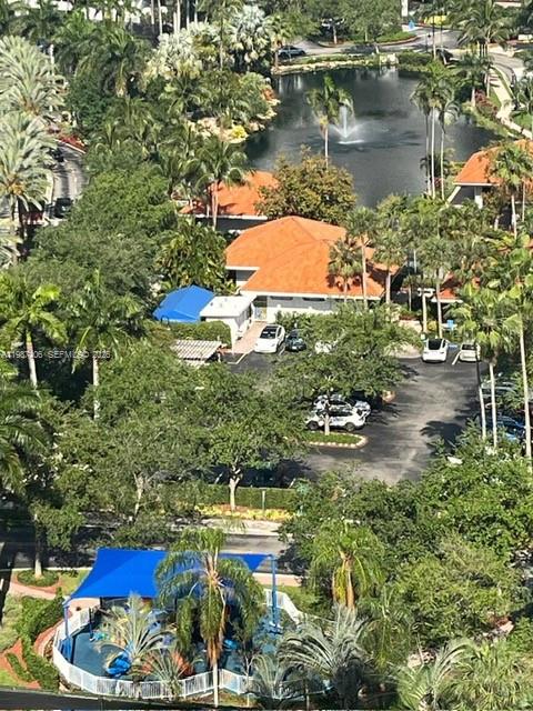 MYSTIC POINTE TOWER 500 C - Residential