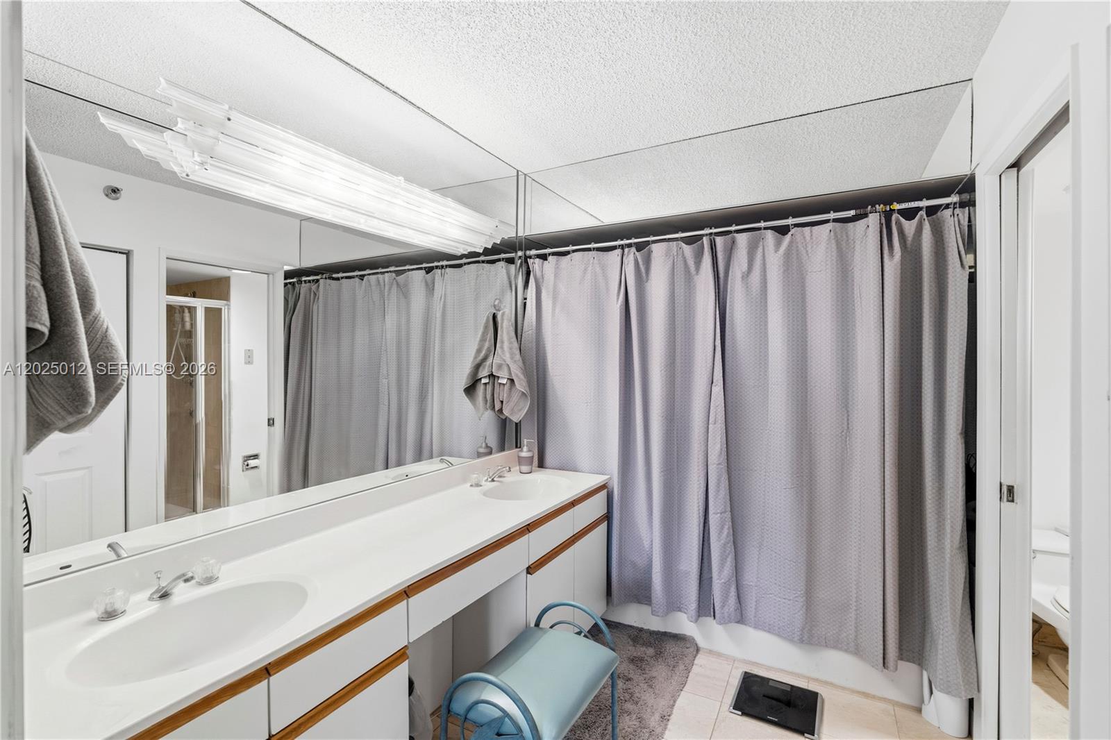 MYSTIC POINTE CONDO NO TW - Residential