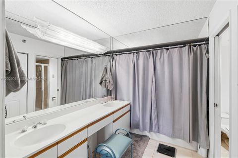 Tiny photo for 19195 NE 36th Ct #502, Aventura, FL 33180 (MLS # A12025012)