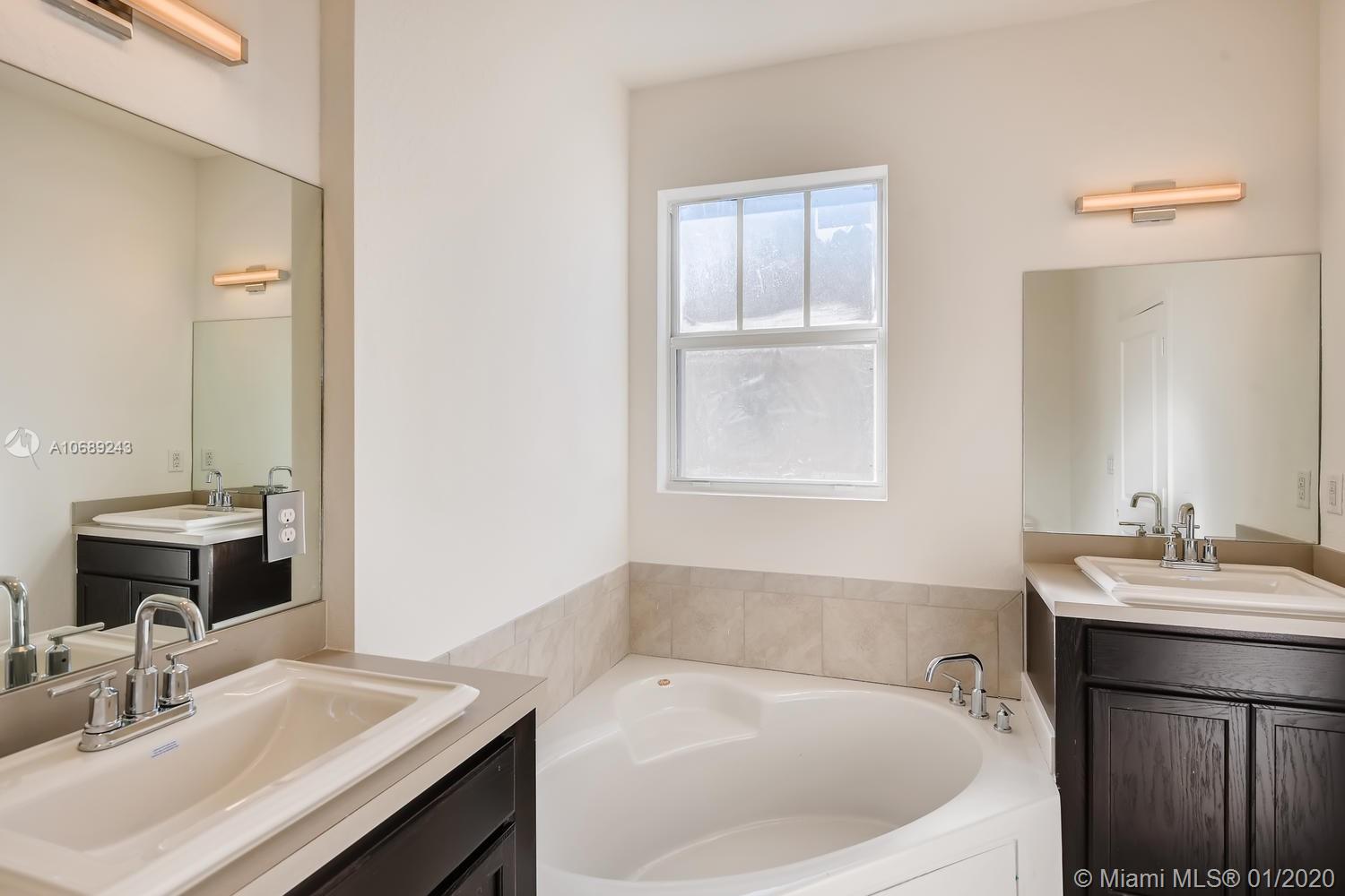 SUMMERVILLE VILLAS - Residential