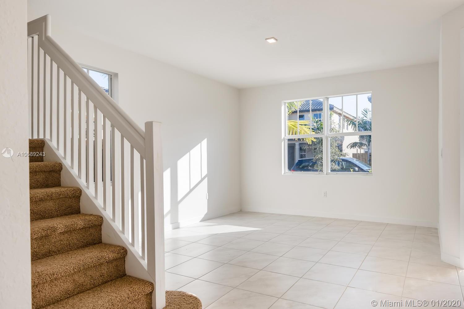 SUMMERVILLE VILLAS - Residential