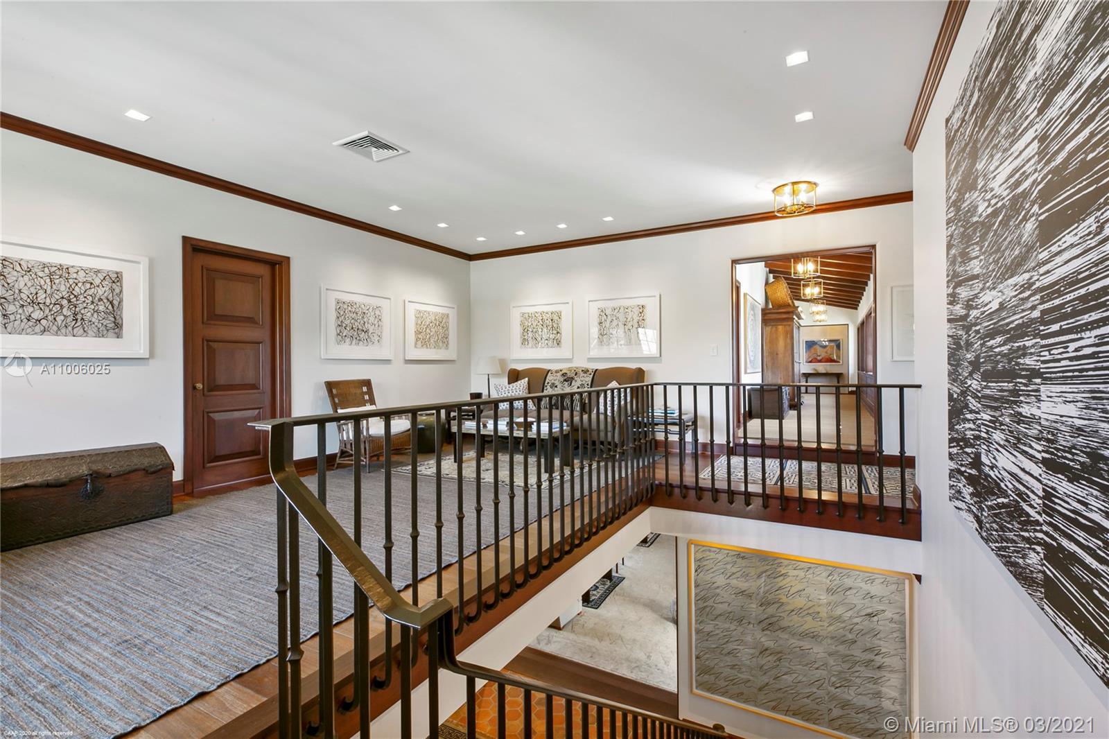 JUPITER ISLAND - Residential
