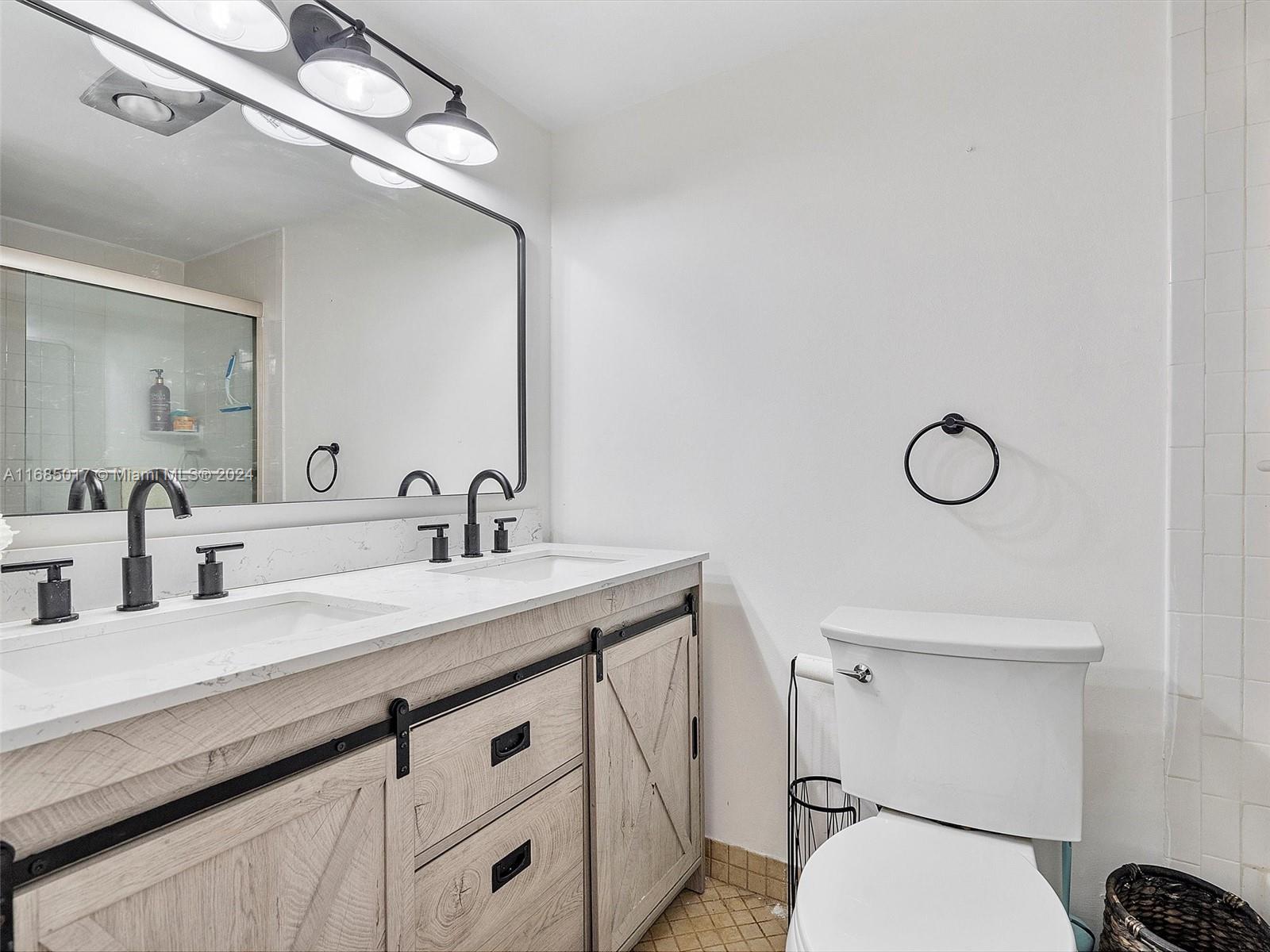 ARROWHEAD CONDO NO VIII - Residential