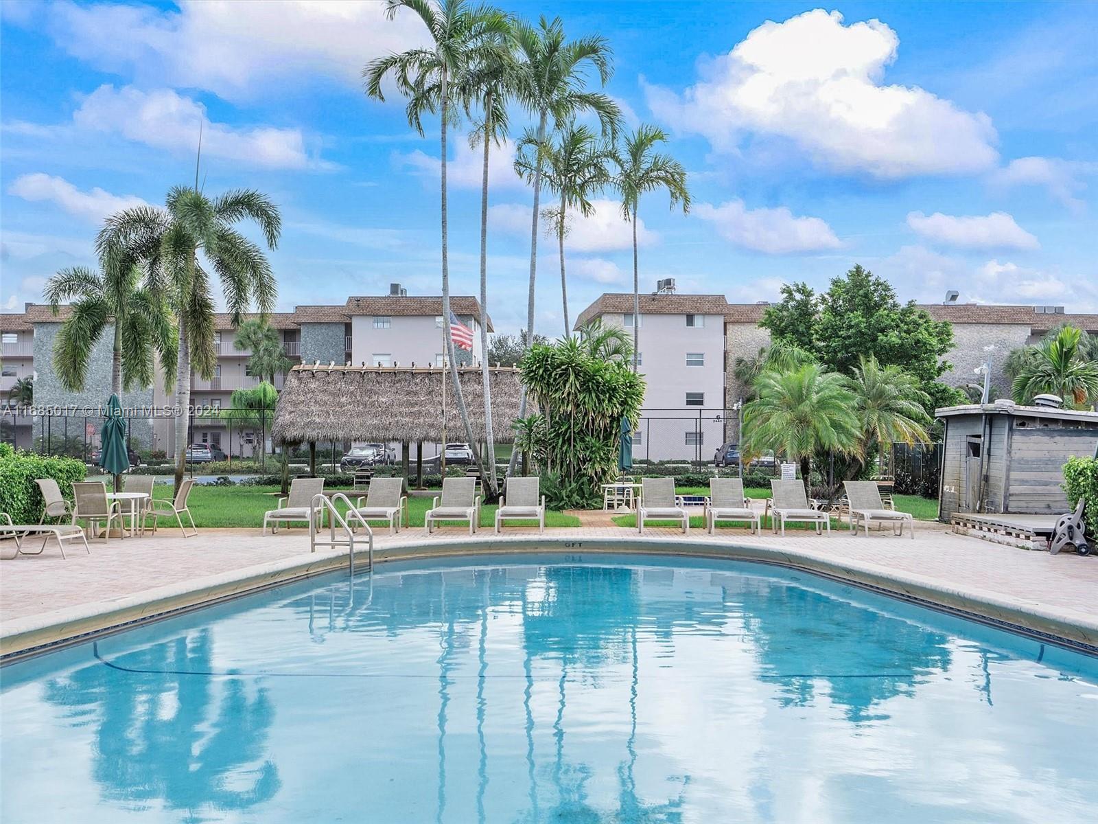 ARROWHEAD CONDO NO VIII - Residential