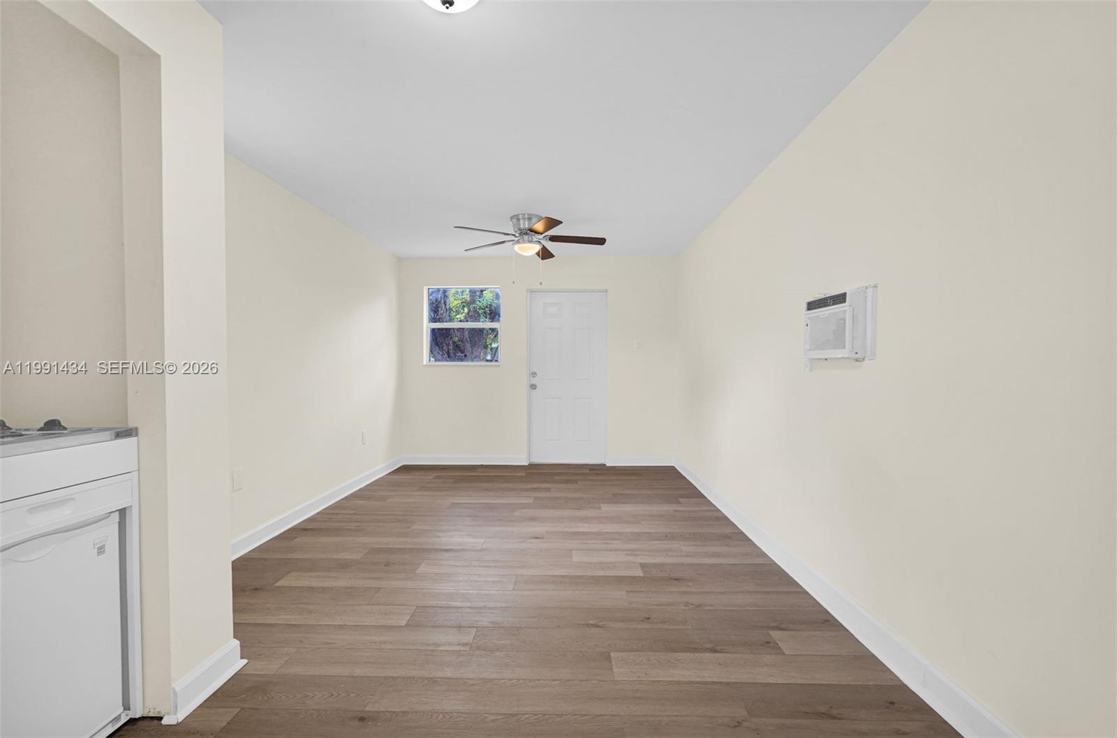 COLUMBIA PARK CORR PL - Residential Lease