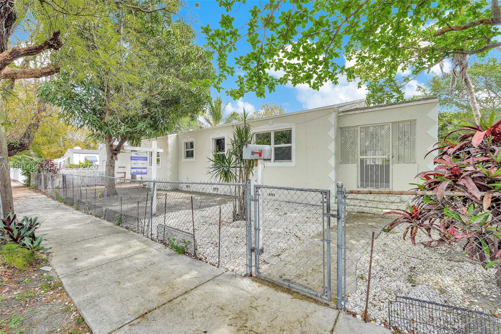 COLUMBIA PARK CORR PL - Residential Lease