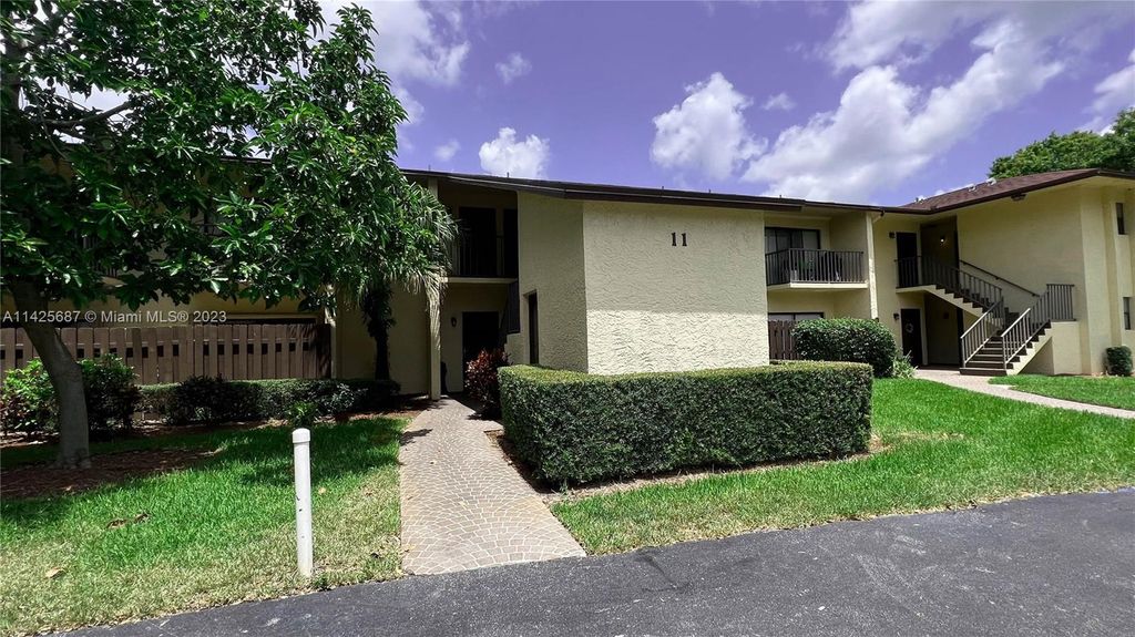 Photo of 2050 Oleander Blvd #11204, Fort Pierce, FL 34950 (MLS # A11425687)