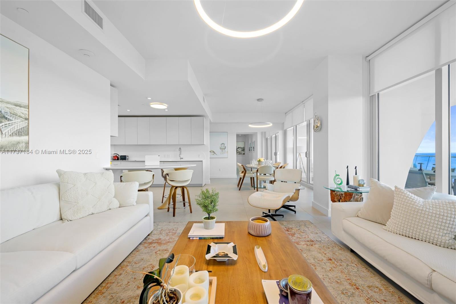 JADE SIGNATURE CONDO - Residential Lease