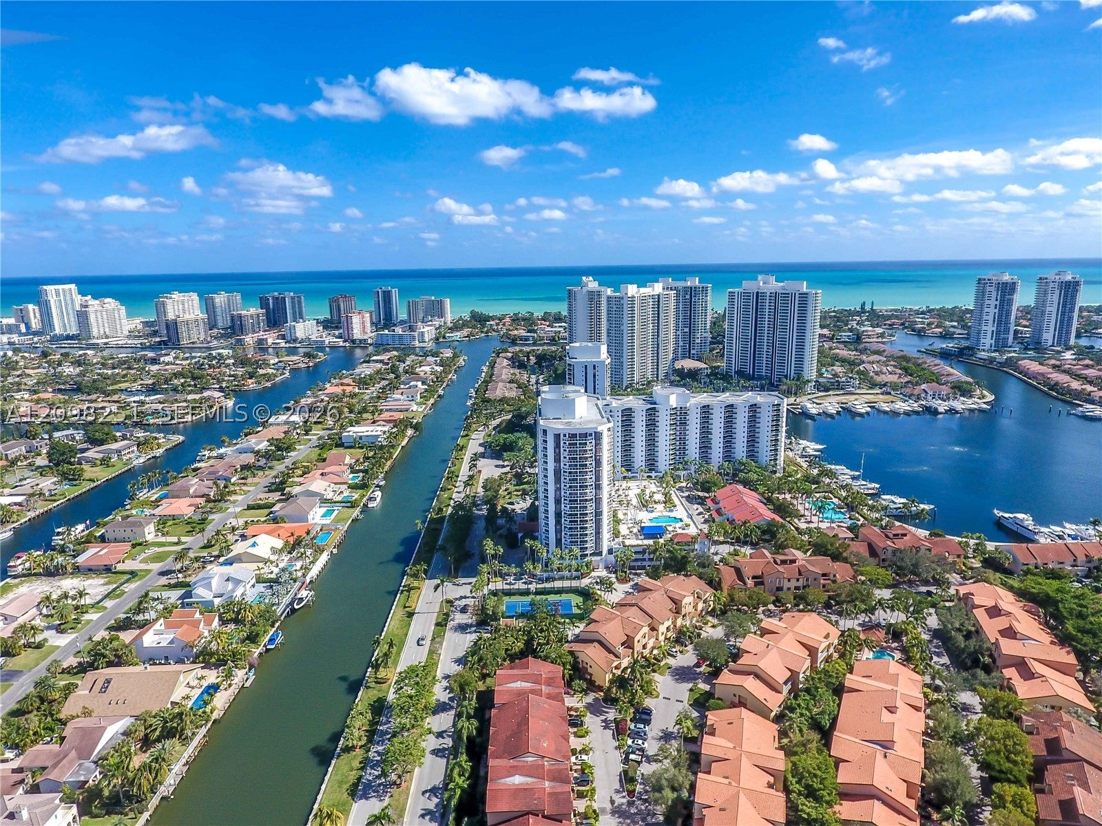 3610 Yacht Club Dr 410