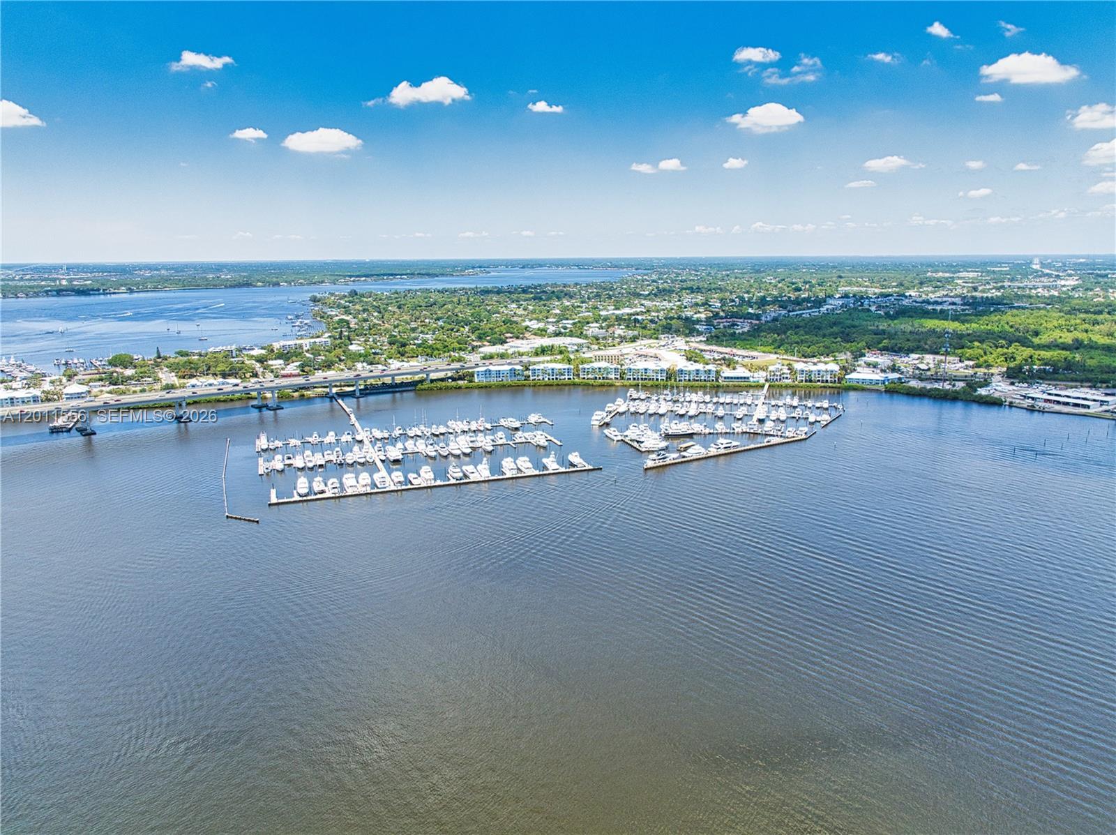 HARBORAGE YACHT CONDO - Residential
