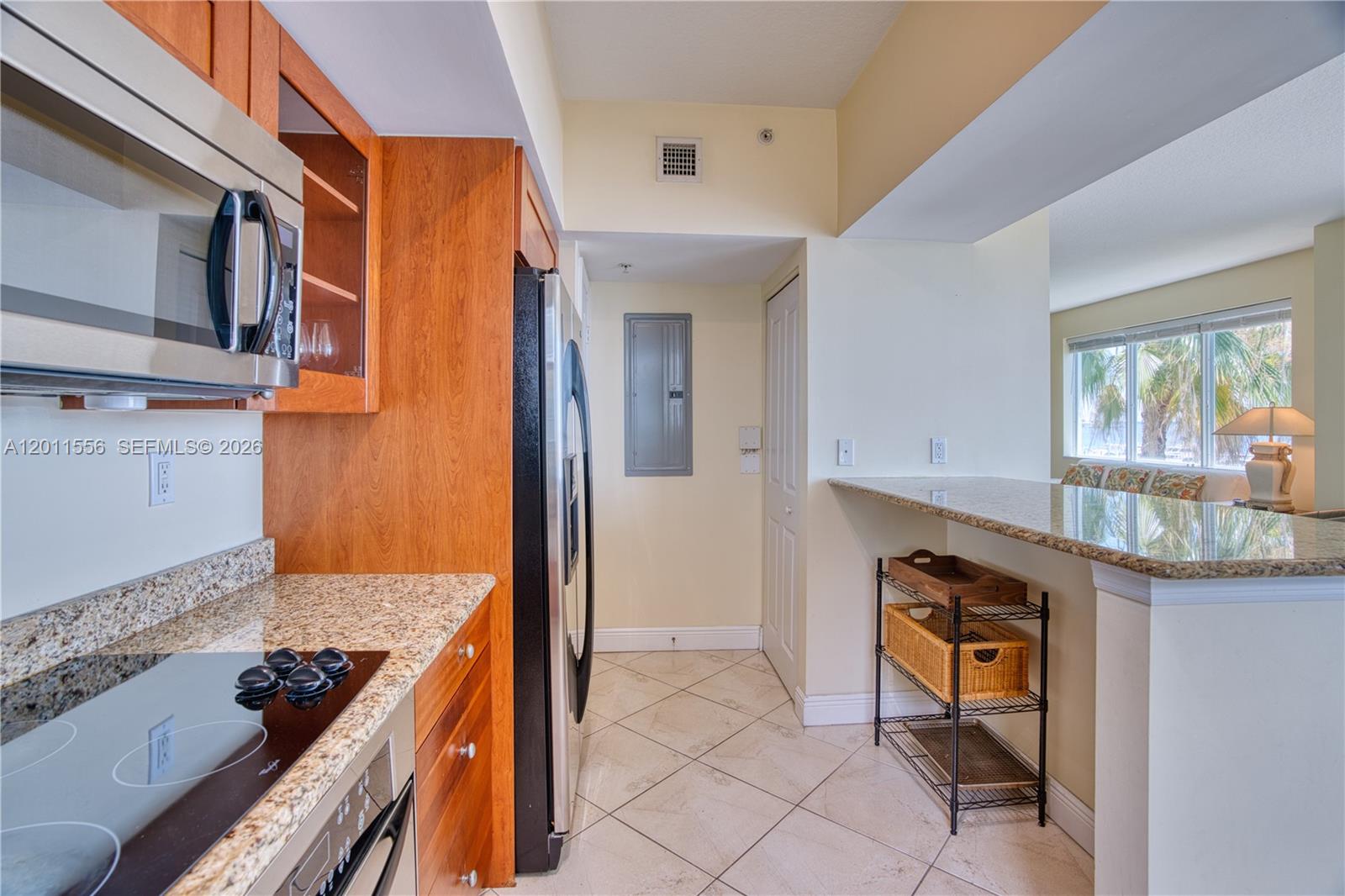 HARBORAGE YACHT CONDO - Residential